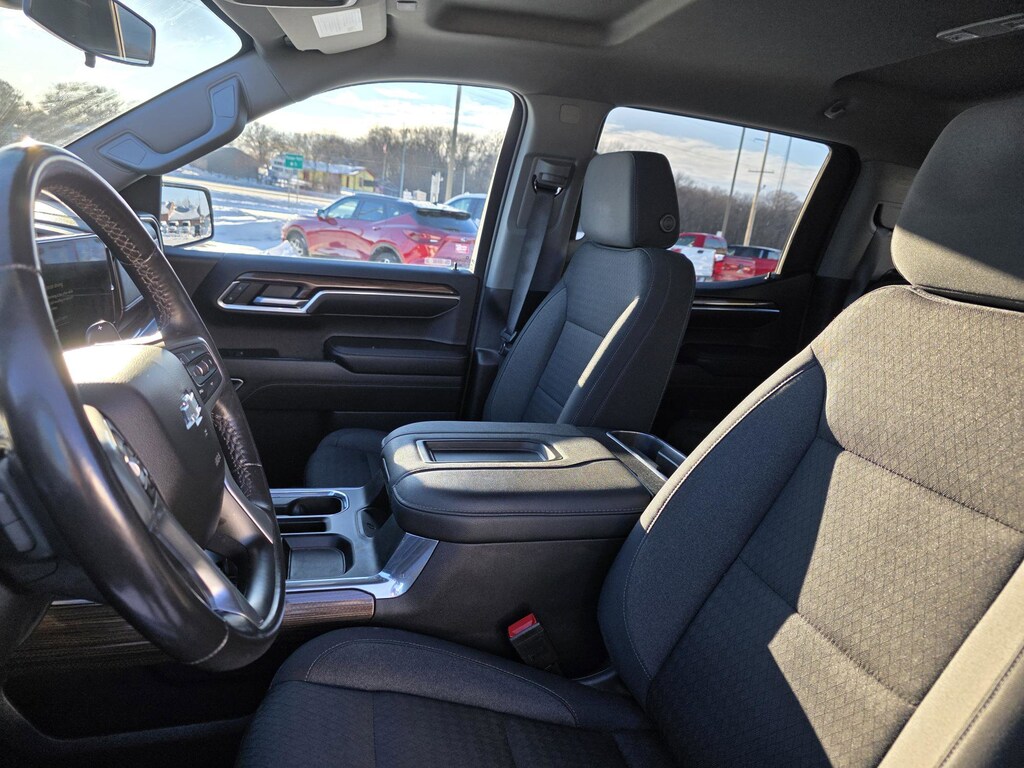 Used 2022 Chevrolet Silverado 1500 LT Trail Boss Truck Crew Cab