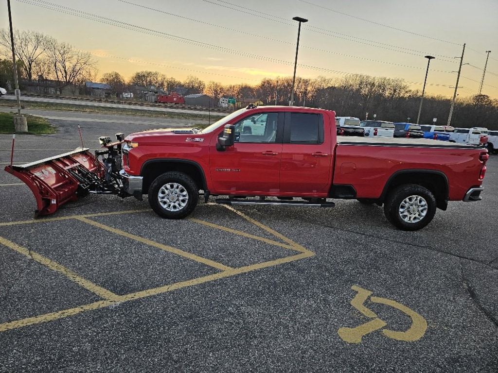 Used 2021 Chevrolet Silverado 3500 HD LT Truck Double Cab