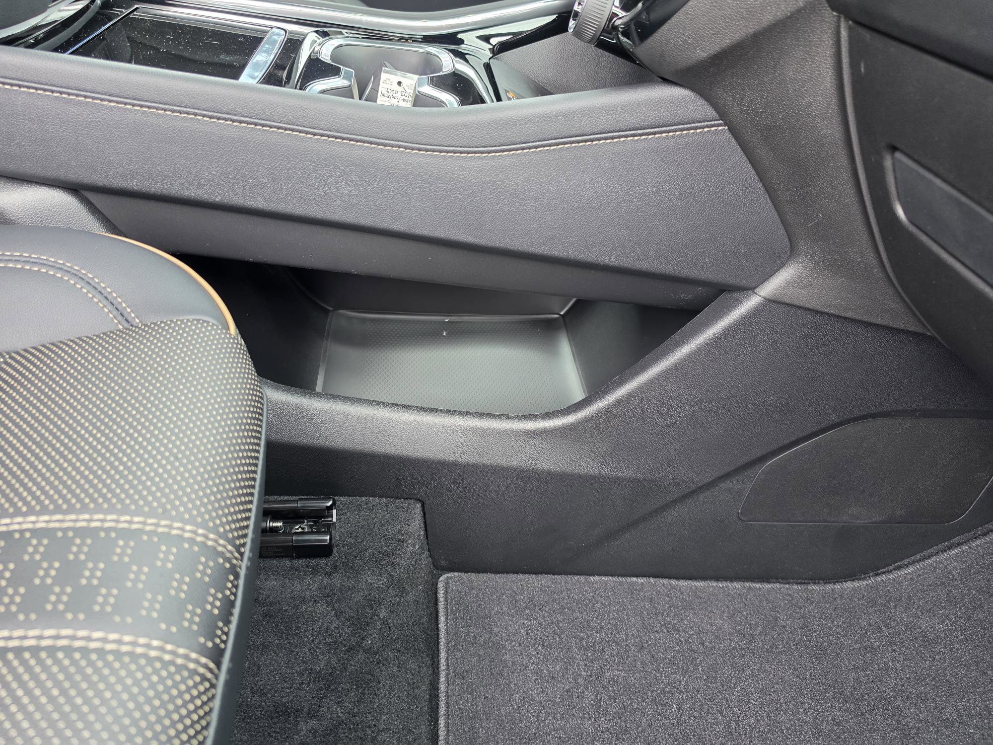 2026 Chevrolet Traverse High Country - Photo 21