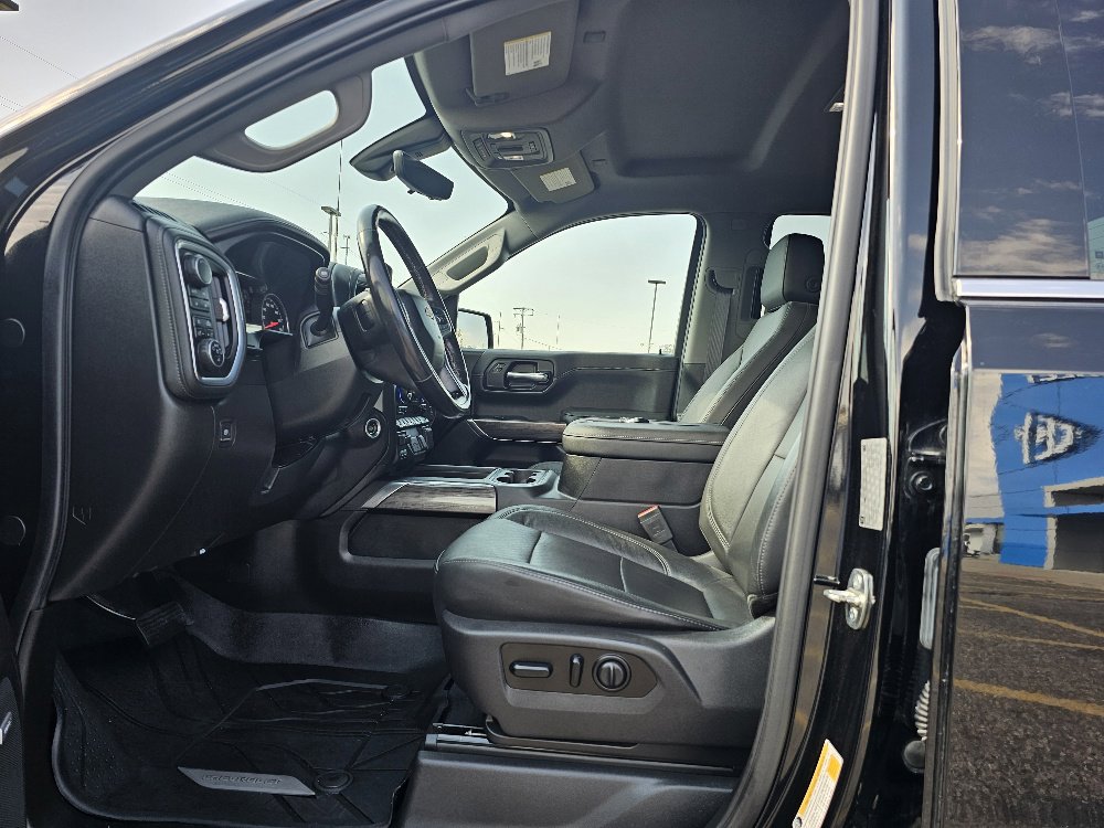2019 Chevrolet Silverado 1500 LTZ photo 3