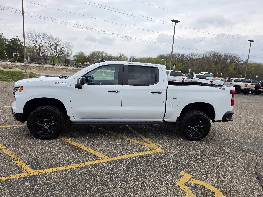 Used 2026 Chevrolet Silverado 1500 LT Trail Boss with VIN 3GCUKFE83TG240818 for sale in Annandale, Minnesota