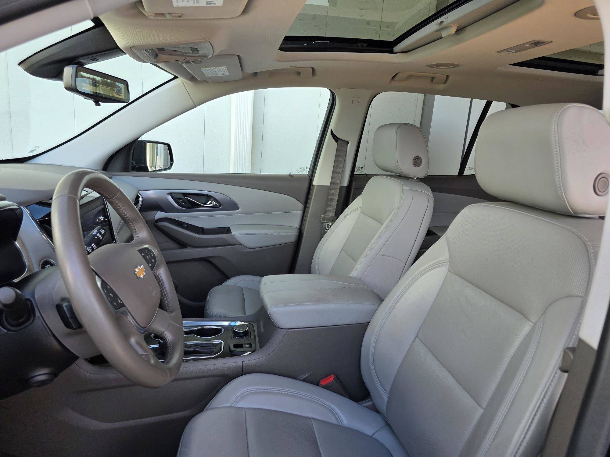 2020 Chevrolet Traverse Premier photo 4