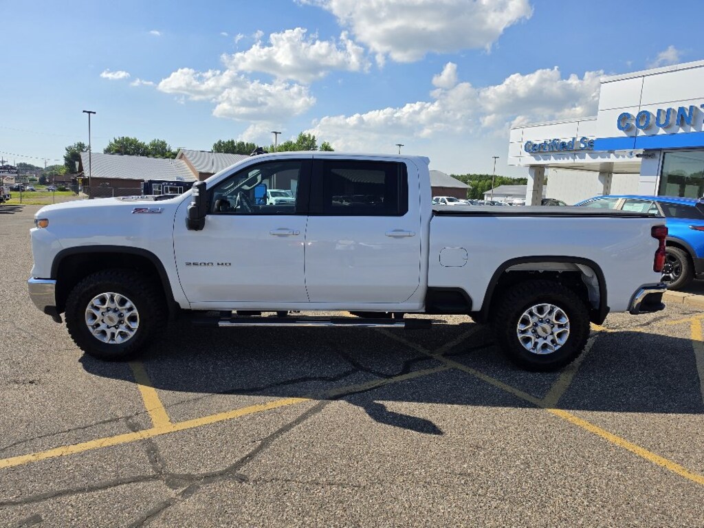 Used 2025 Chevrolet Silverado 3500 HD LT Truck Crew Cab