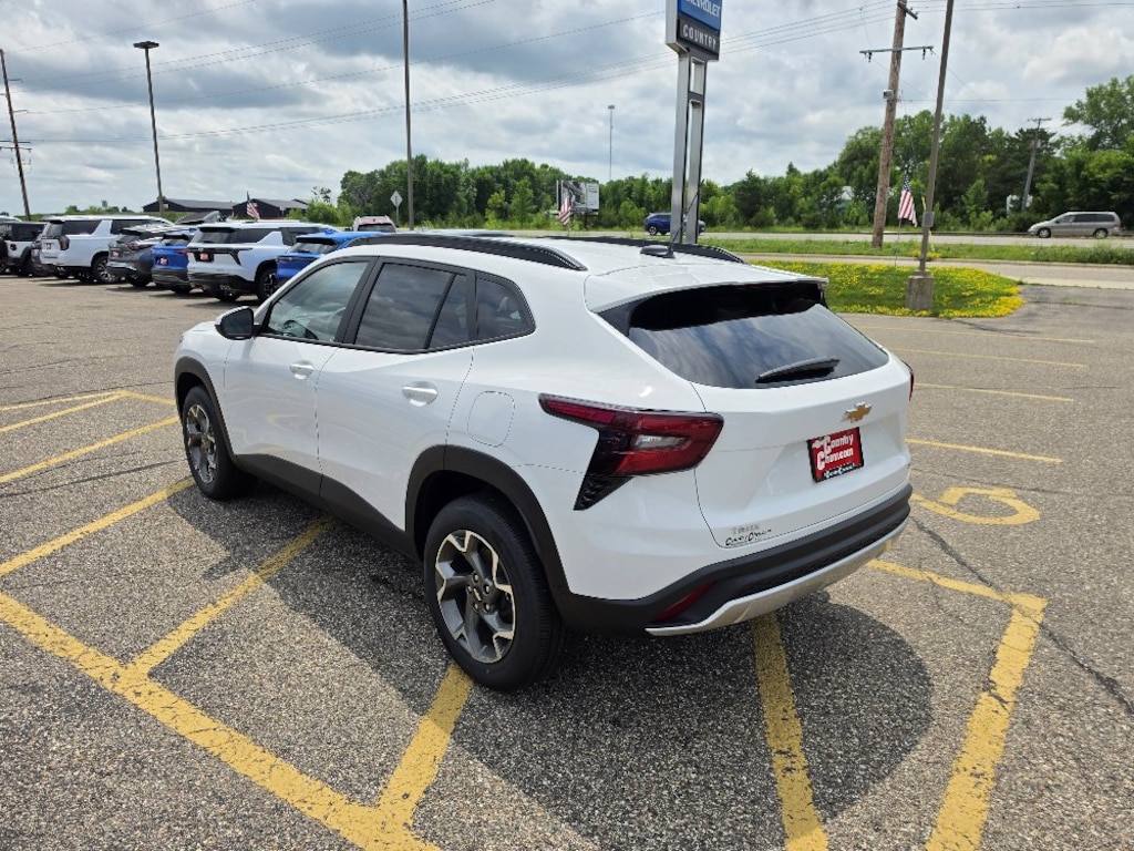 New 2026 Chevrolet Trax LT SUV