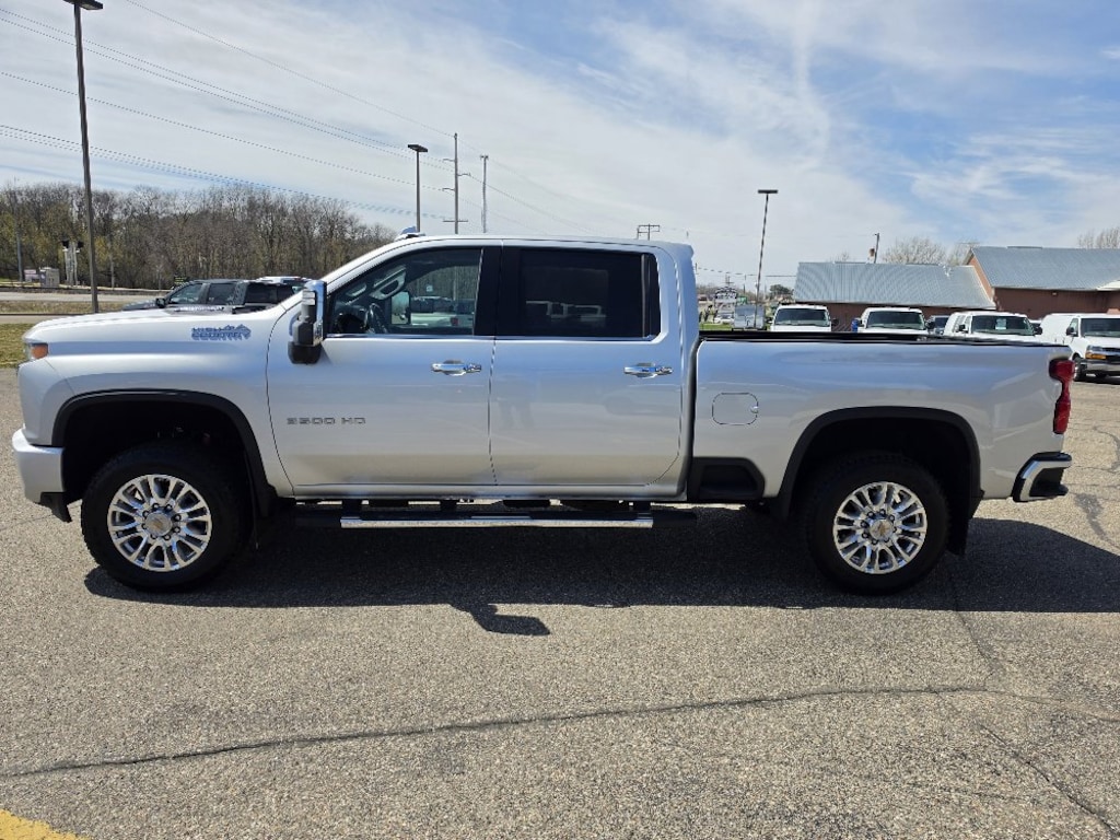 Used 2022 Chevrolet Silverado 3500 HD High Country Truck Crew Cab