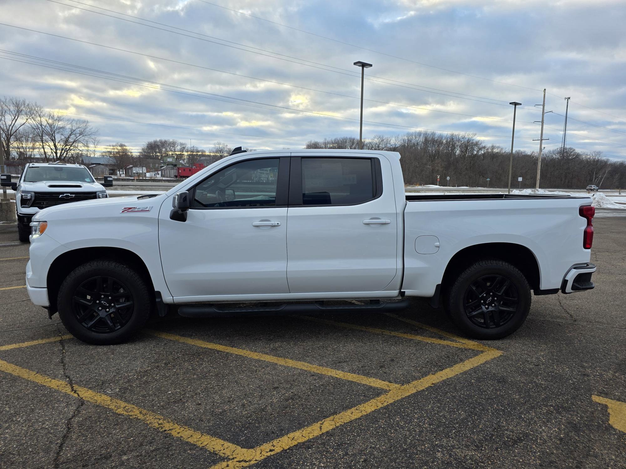Used 2024 Chevrolet Silverado 1500 RST with VIN 2GCUDEED3R1185824 for sale in Annandale, Minnesota