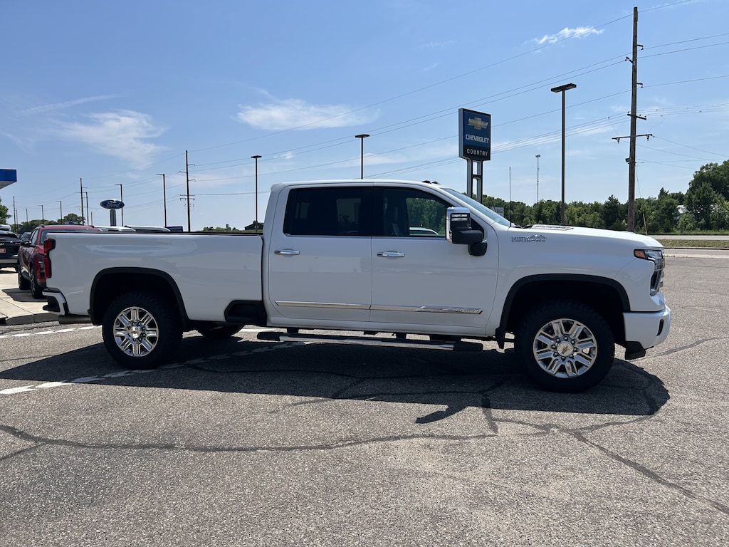 Used 2024 Chevrolet Silverado 3500 HD High Country Truck Crew Cab