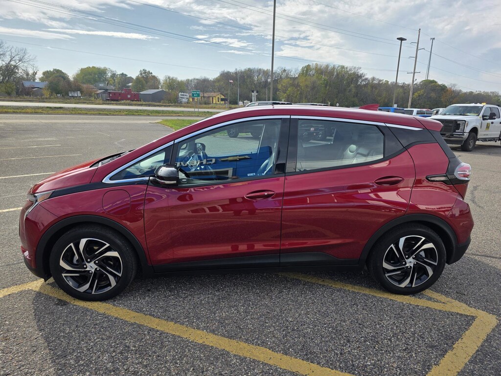 Used 2023 Chevrolet Bolt EV 2LT Wagon
