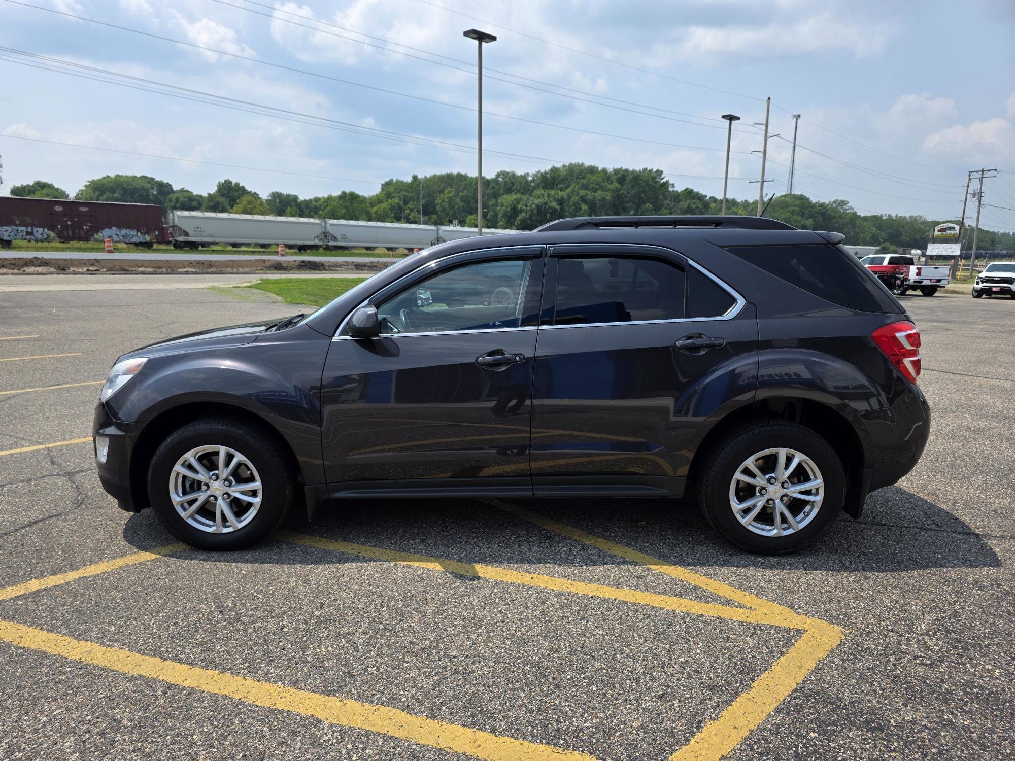 Used 2016 Chevrolet Equinox LT with VIN 2GNFLFEKXG6304962 for sale in Annandale, Minnesota