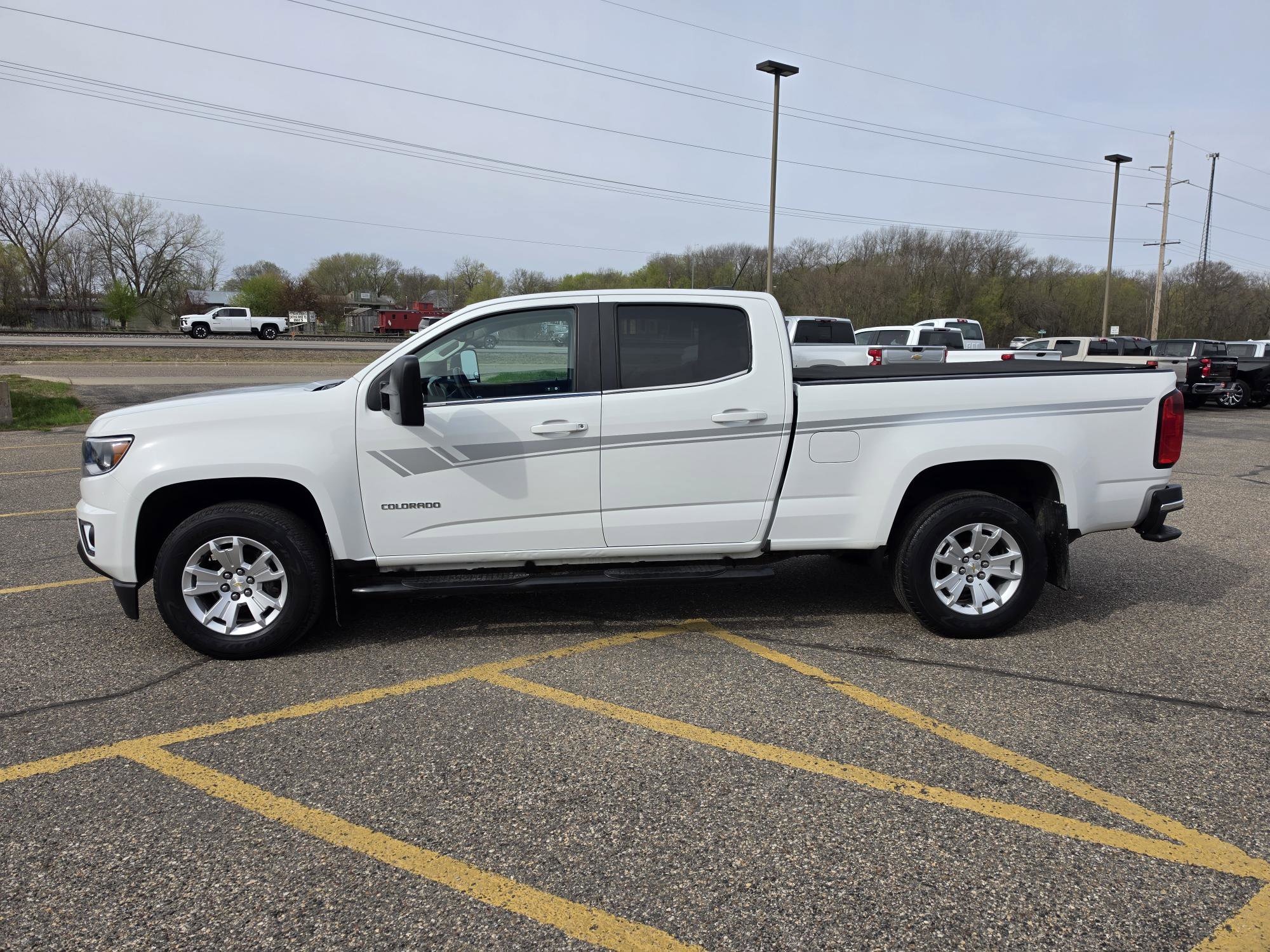Used 2019 Chevrolet Colorado LT with VIN 1GCGTCEN3K1197481 for sale in Annandale, Minnesota