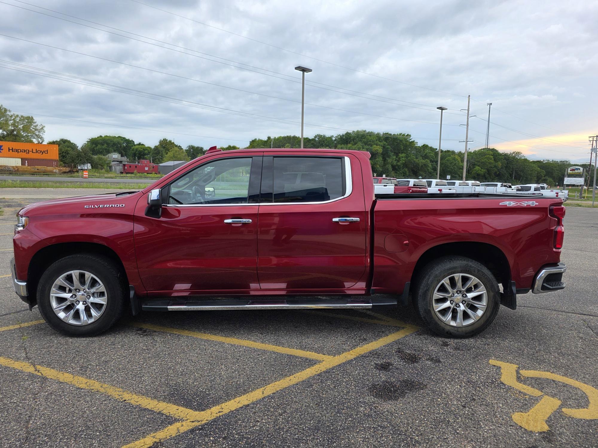 Used 2021 Chevrolet Silverado 1500 LTZ with VIN 1GCUYGED0MZ320161 for sale in Annandale, Minnesota