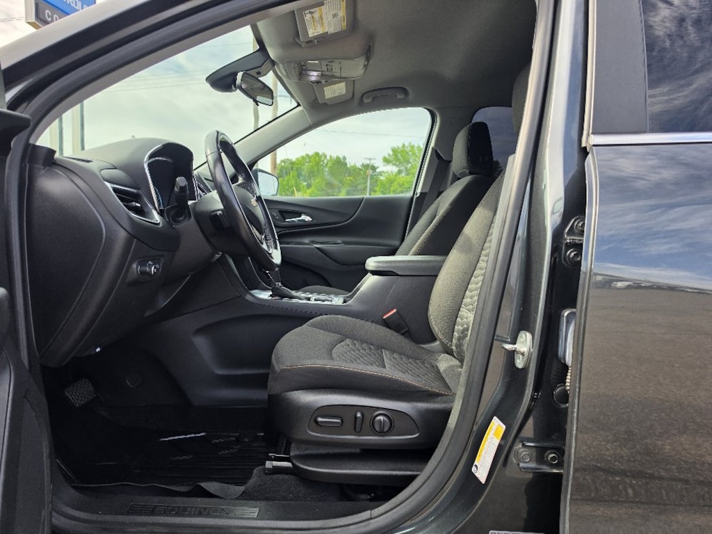 Used 2021 Chevrolet Equinox LT SUV