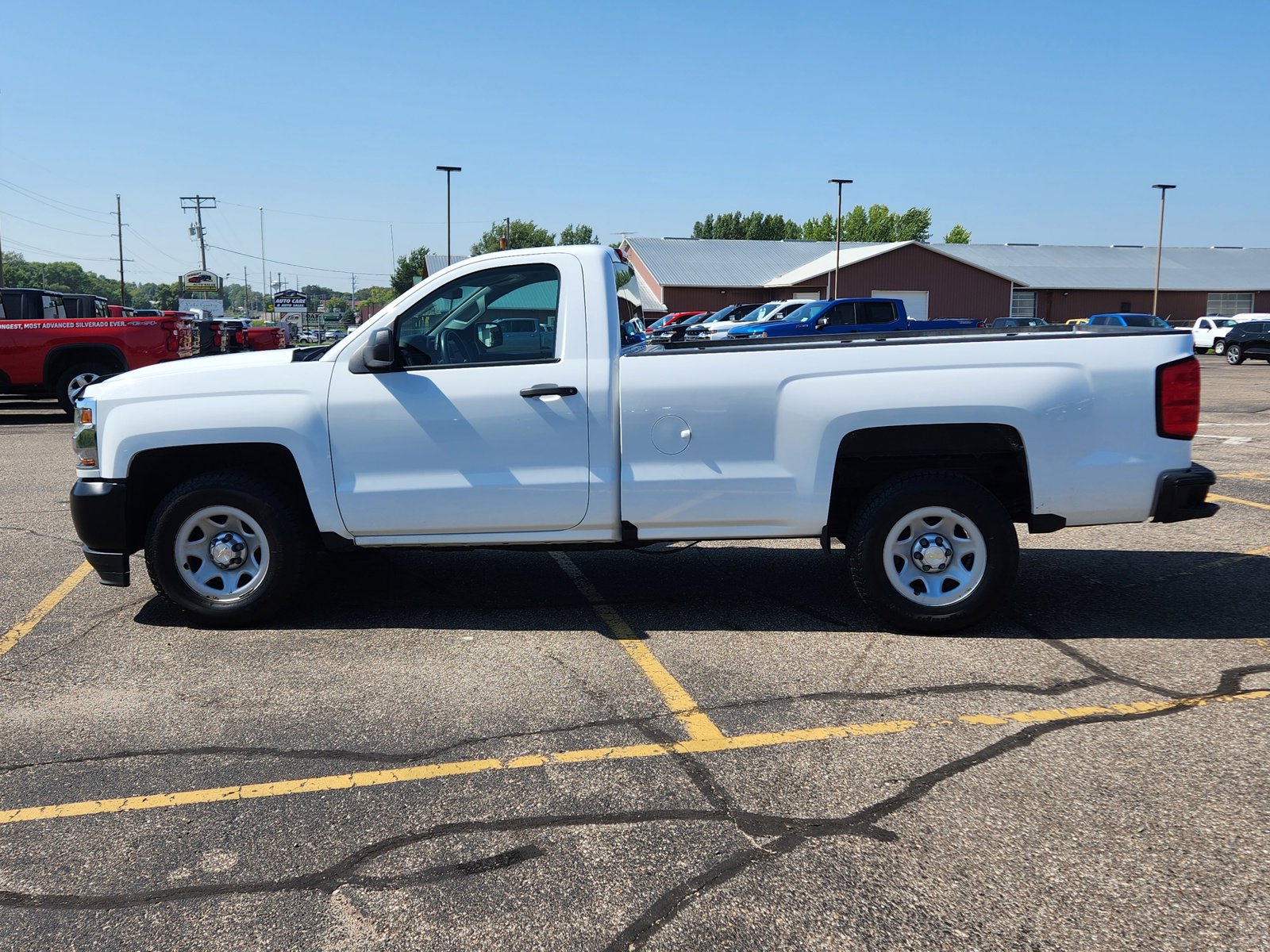 Used 2018 Chevrolet Silverado 1500 Work Truck 1WT with VIN 1GCNCNEH5JZ200118 for sale in Annandale, Minnesota