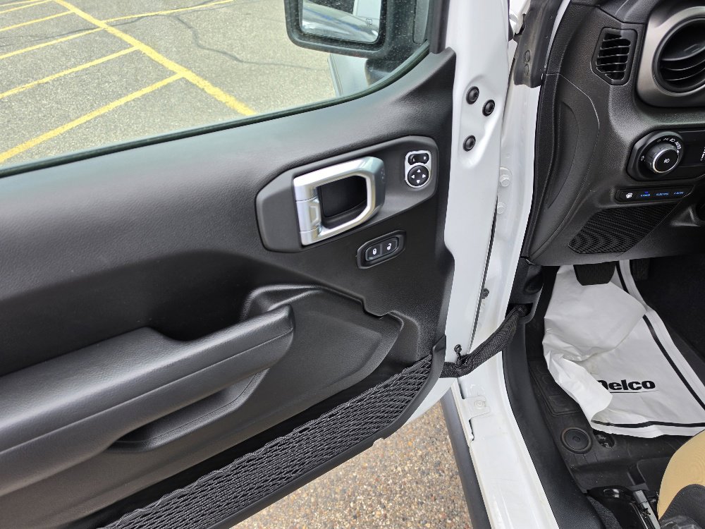 2023 Jeep Wrangler 4xe Willys 4XE - Photo 14