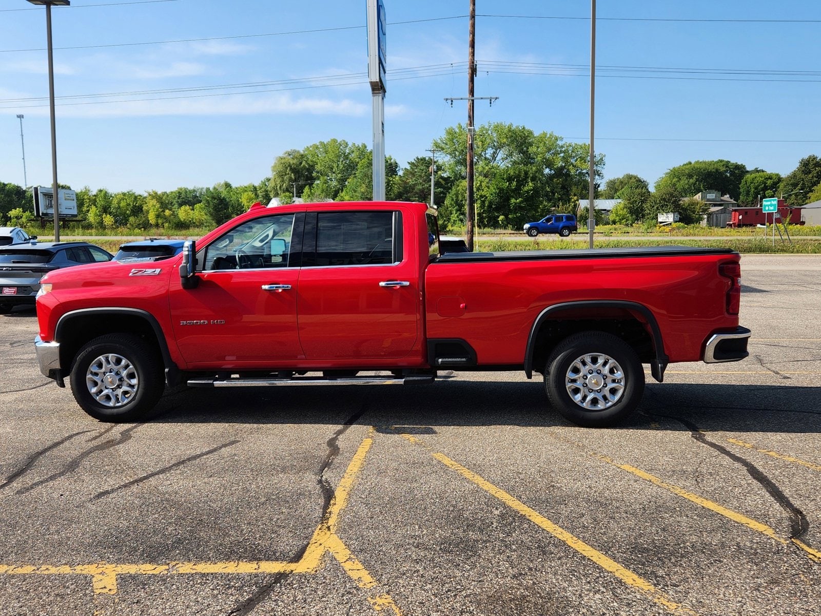 Used 2022 Chevrolet Silverado 3500HD LTZ with VIN 1GC4YUEY5NF273987 for sale in Annandale, Minnesota