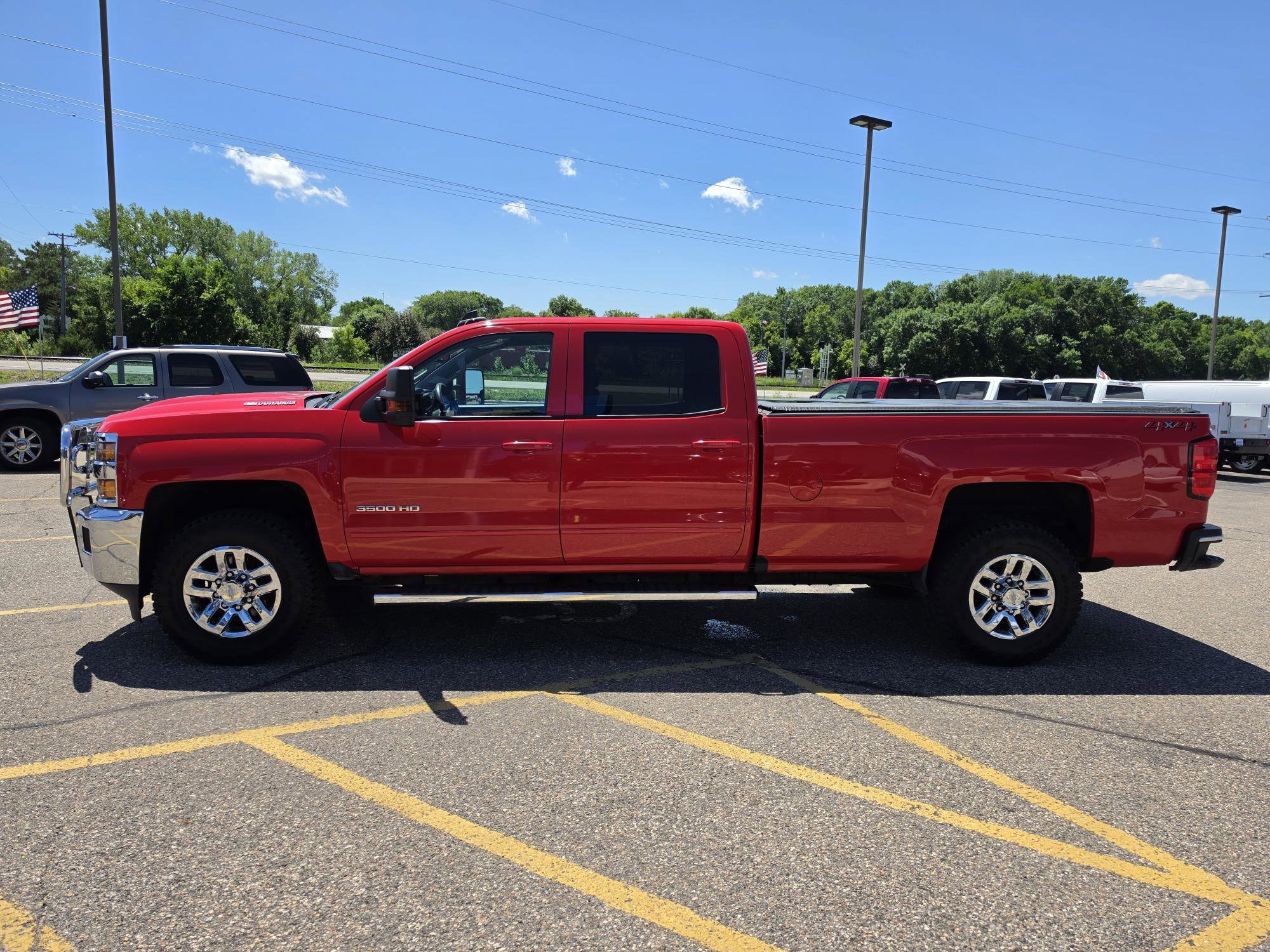 Used 2019 Chevrolet Silverado 3500HD LT with VIN 1GC4KWCY3KF196211 for sale in Annandale, Minnesota