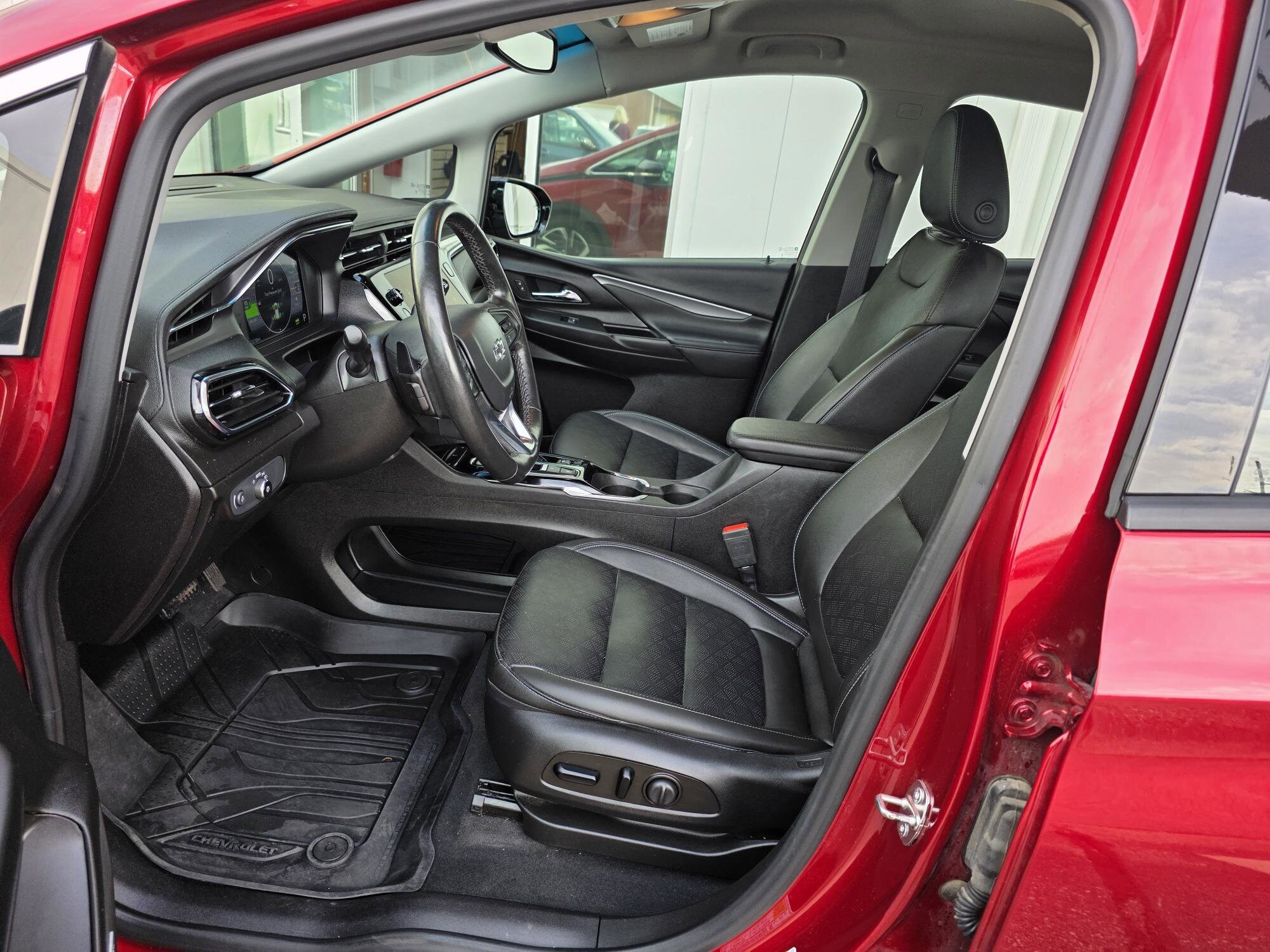 2023 Chevrolet Bolt EV 2LT photo 4