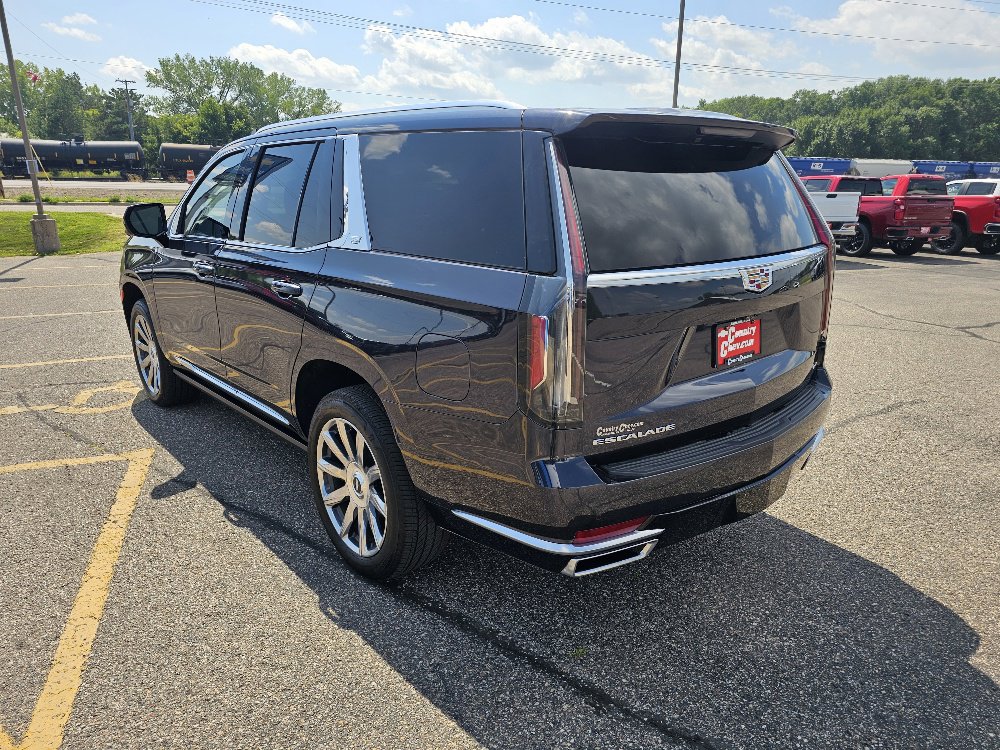 2024 Cadillac Escalade Premium Luxury Platinum photo 2