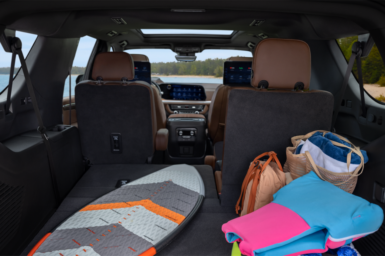 2025 Chevy Suburban Interior