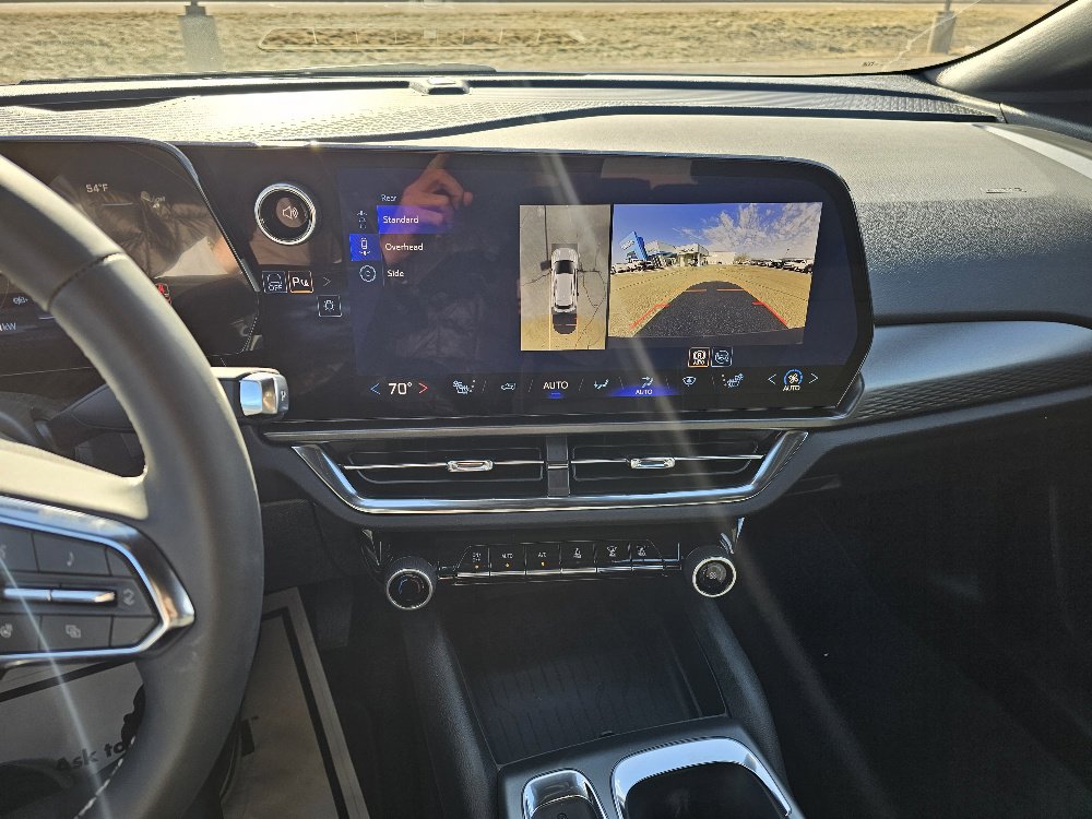 2026 Chevrolet Equinox EV 1LT - Photo 8