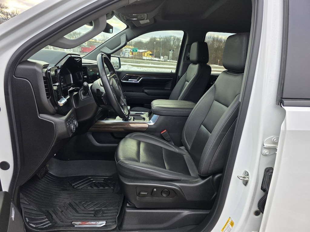 Used 2024 Chevrolet Silverado 1500 RST Truck Crew Cab