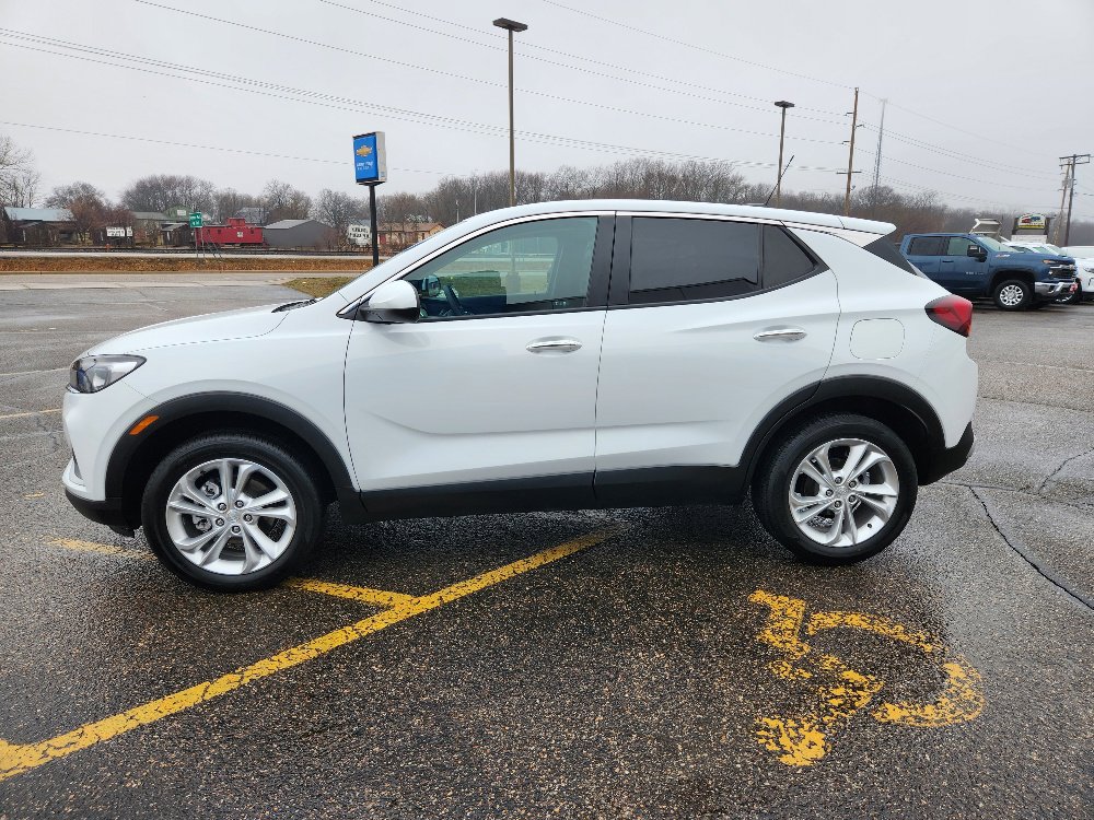 Used 2021 Buick Encore GX Preferred with VIN KL4MMCSL9MB131740 for sale in Annandale, Minnesota