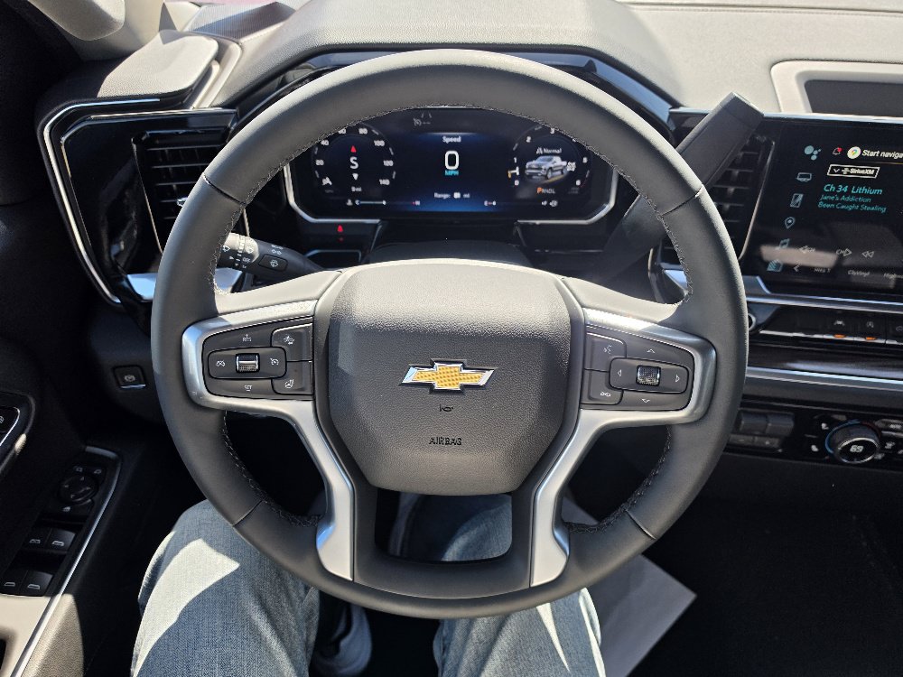 2026 Chevrolet Silverado 1500 LT - Photo 7