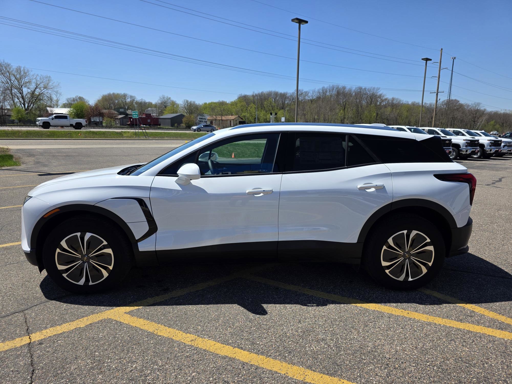 Used 2024 Chevrolet Blazer EV LT with VIN 3GNKDBRJ6RS258699 for sale in Annandale, Minnesota