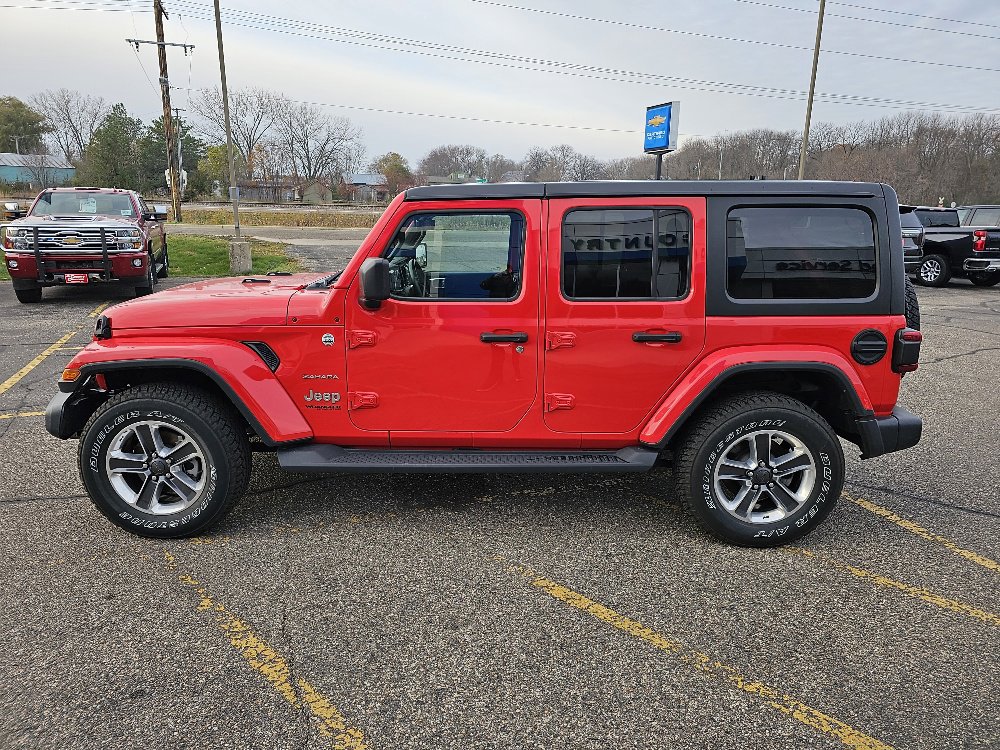 Used 2018 Jeep All-New Wrangler Unlimited Sahara with VIN 1C4HJXEG1JW216758 for sale in Annandale, Minnesota