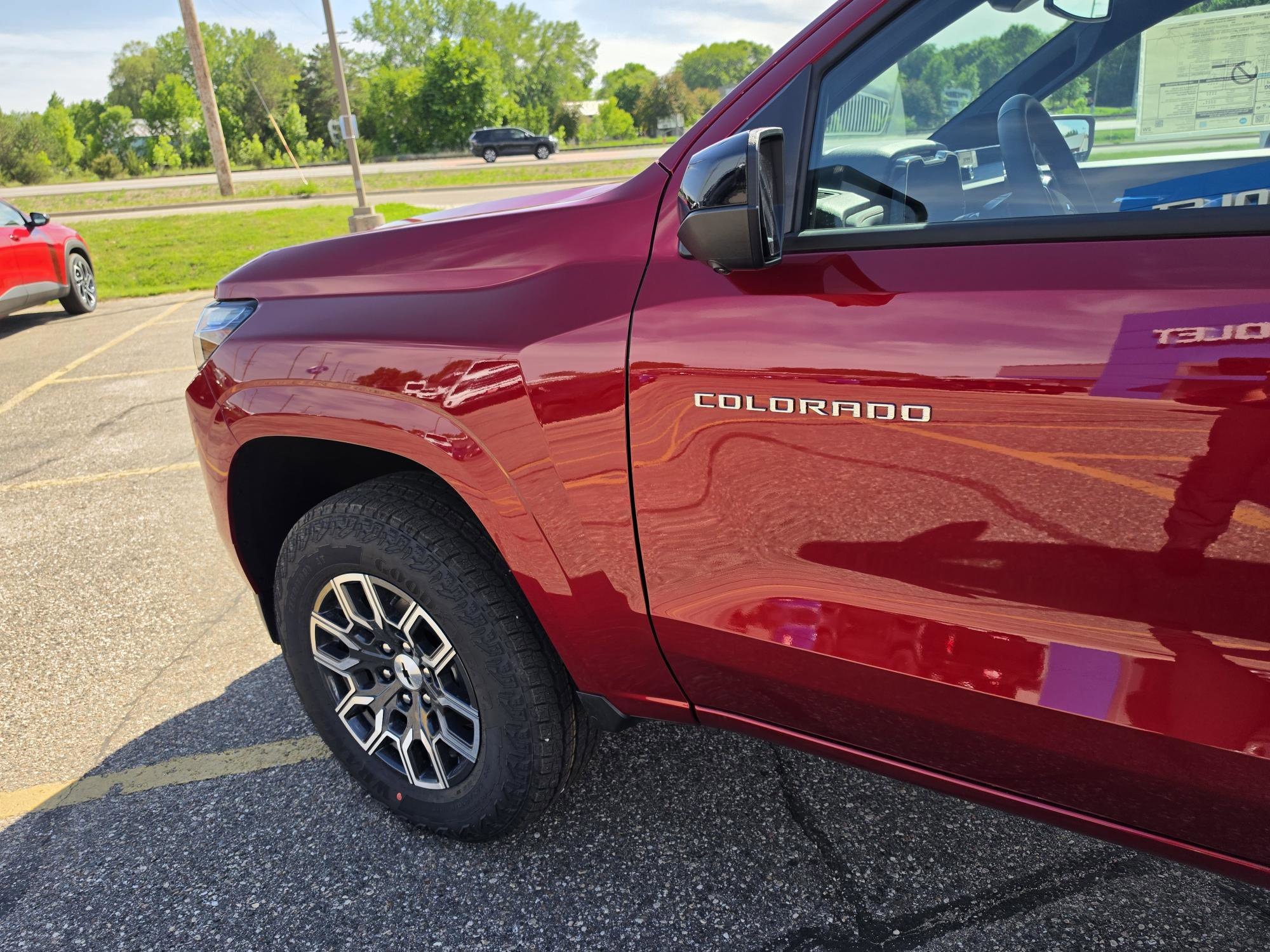 2026 Chevrolet Colorado Z71 - Photo 18