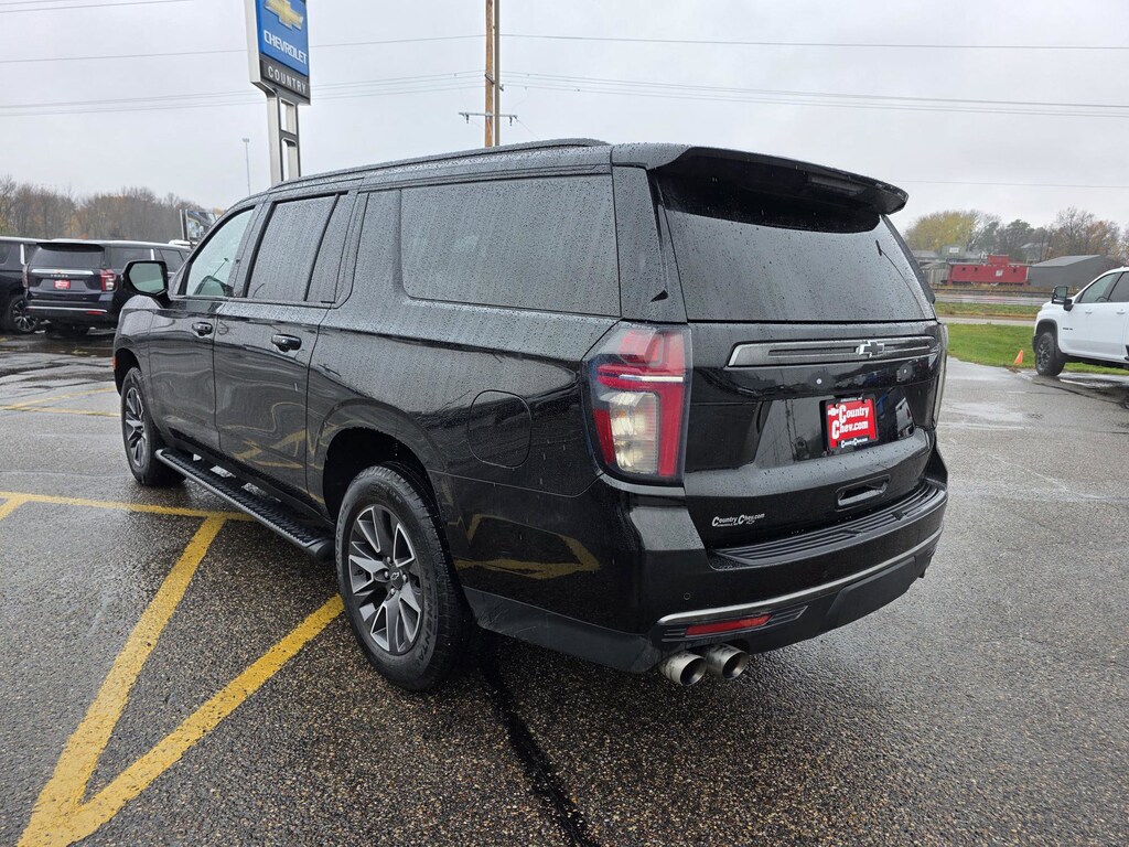 Used 2022 Chevrolet Suburban Z71 SUV