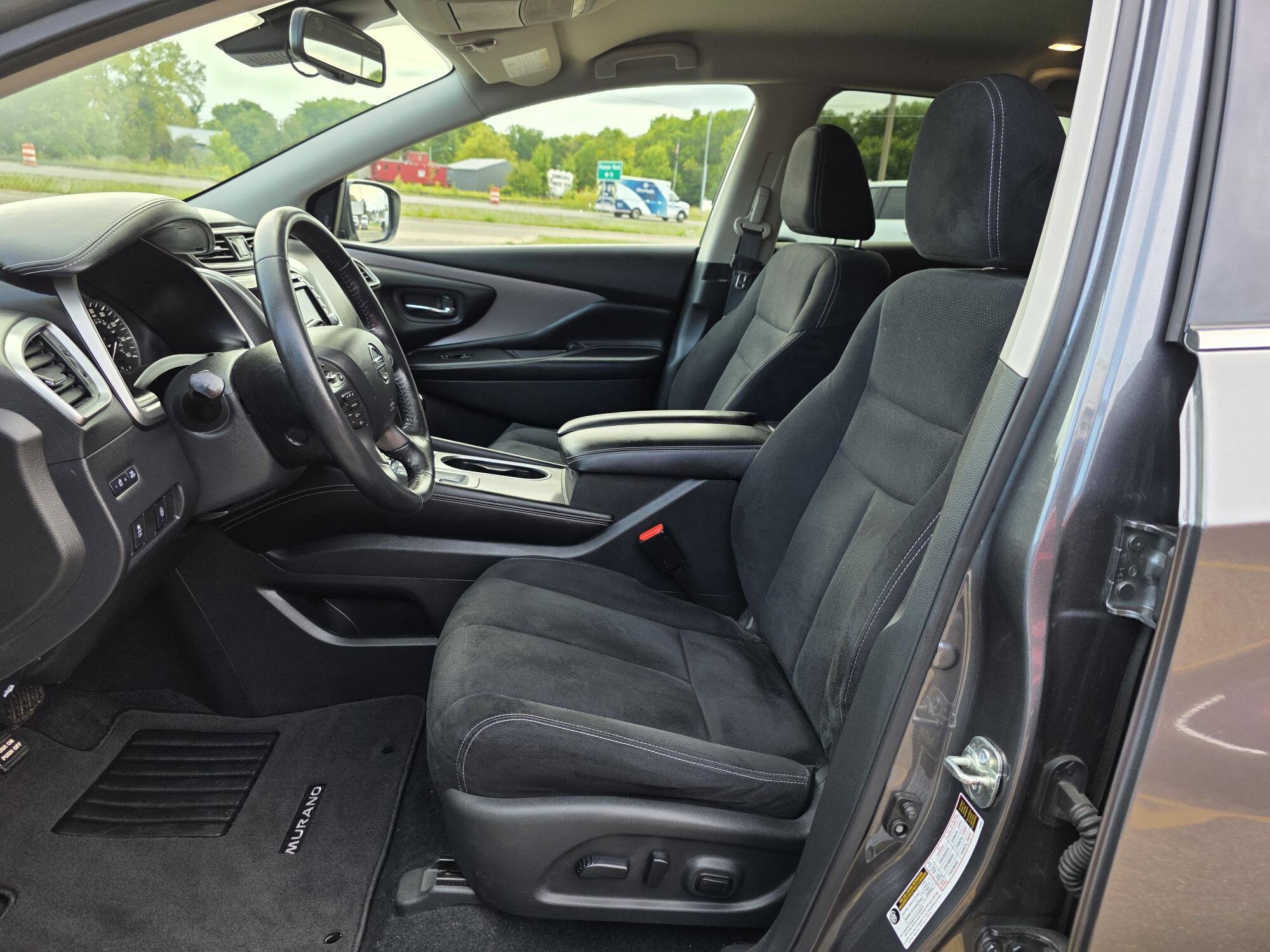 2021 Nissan Murano SV photo 4