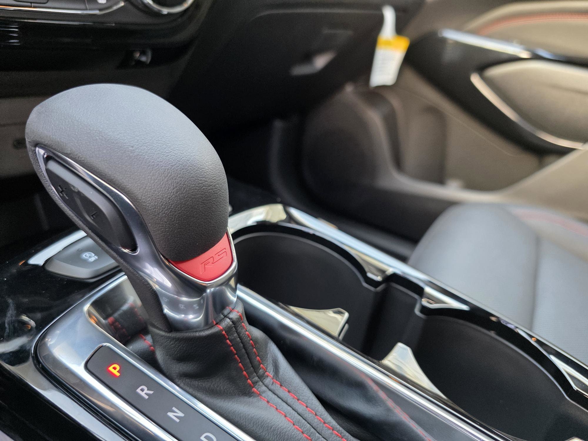 2025 Chevrolet Trax RS - Photo 11