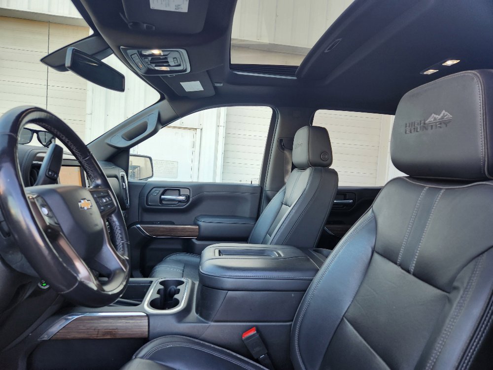 2022 Chevrolet Silverado 1500 High Country photo 4
