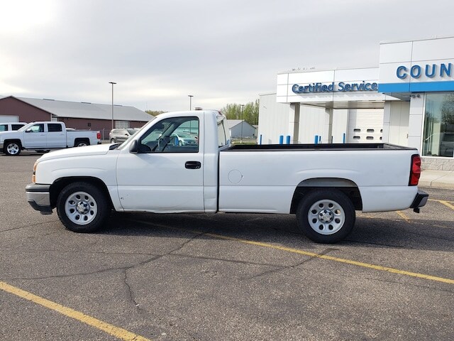 Used 2006 Chevrolet Silverado 1500 Work Truck with VIN 3GCEC14X76G173982 for sale in Annandale, Minnesota