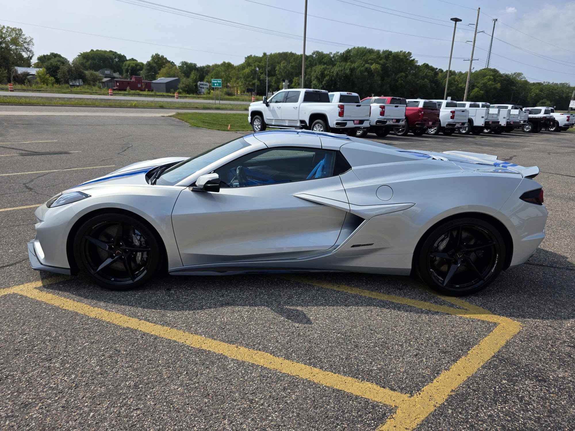 Used 2024 Chevrolet Corvette 3LZ with VIN 1G1YM3D4XR5500164 for sale in Annandale, Minnesota