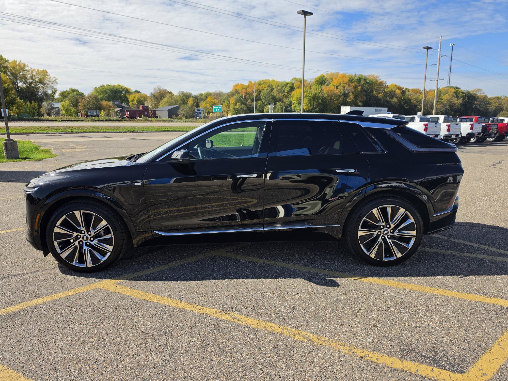 Used 2026 Cadillac LYRIQ Signature Luxury with VIN 1GYKPTRL7TZ304245 for sale in Annandale, Minnesota