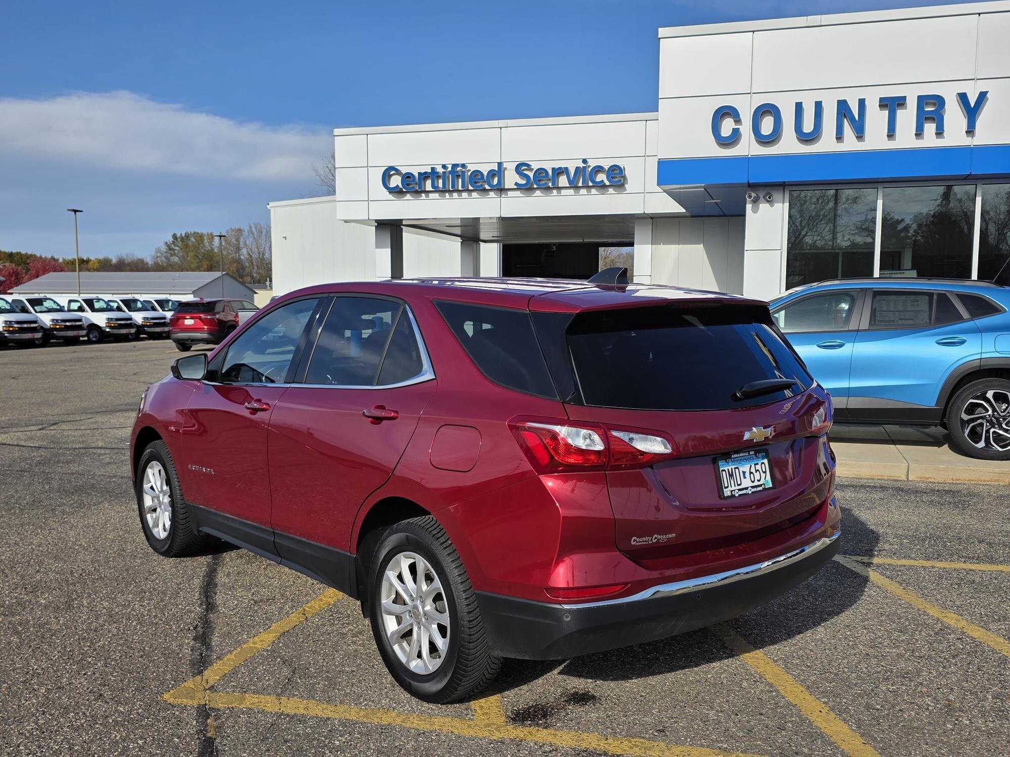 2020 Chevrolet Equinox LT photo 3