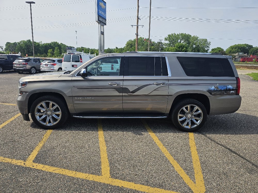 Used 2017 Chevrolet Suburban Premier with VIN 1GNSKJKC7HR264203 for sale in Annandale, Minnesota