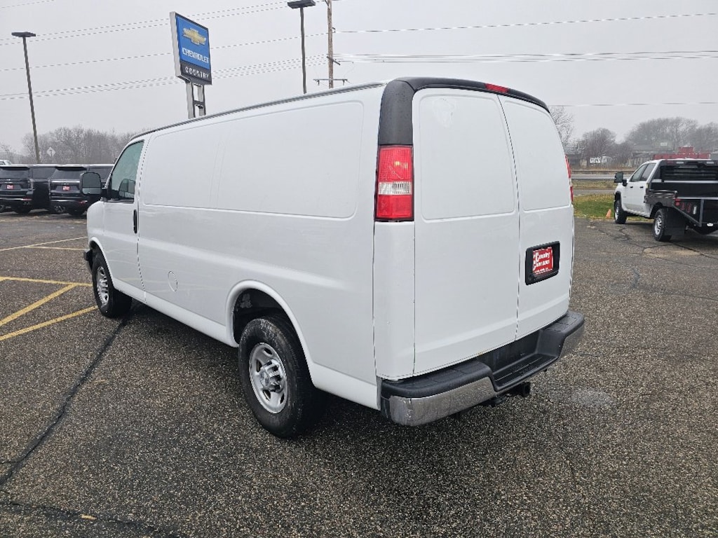 Used 2017 Chevrolet Express Cargo 2500 2500 RWD 135 Van Cargo Van
