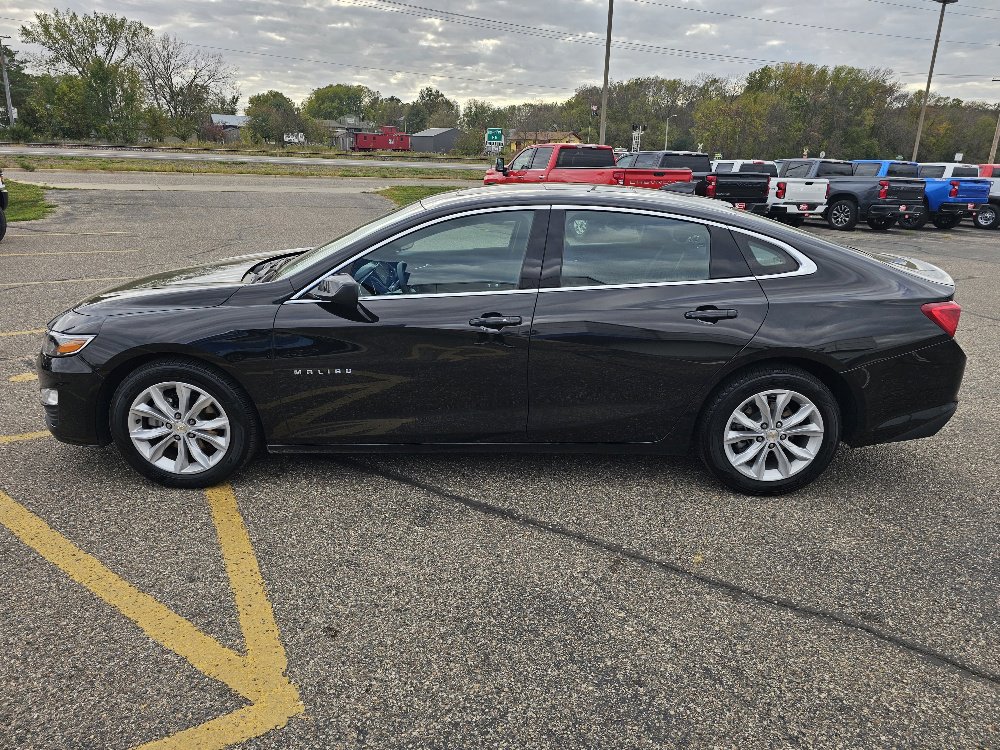 Used 2024 Chevrolet Malibu 1LT with VIN 1G1ZD5ST5RF199811 for sale in Annandale, Minnesota
