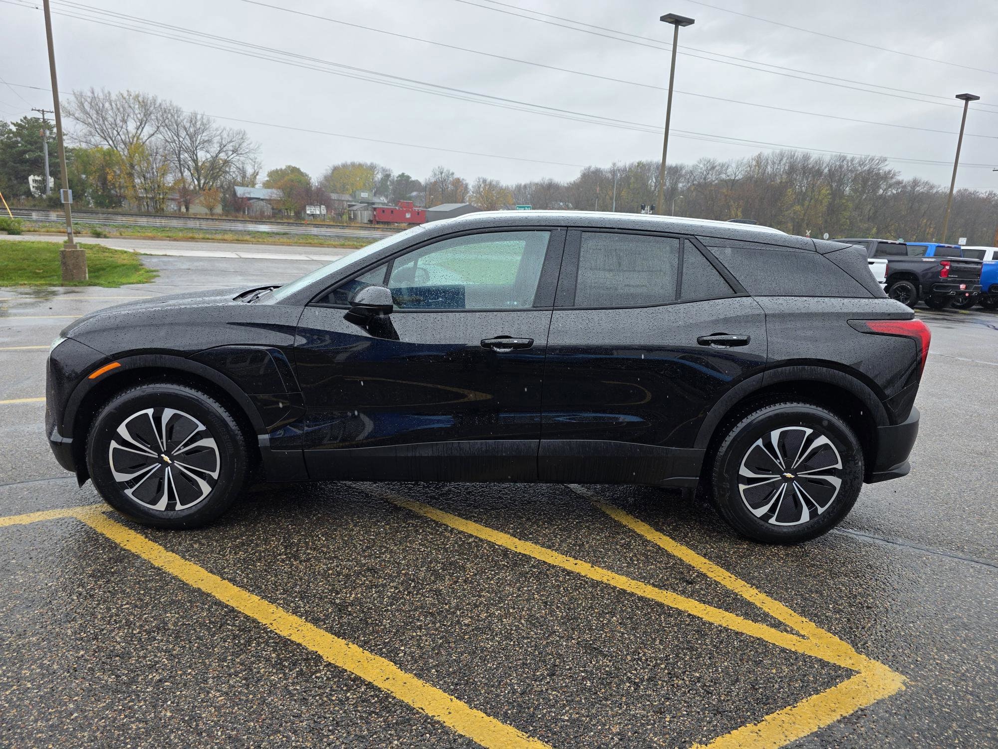 Used 2025 Chevrolet Blazer EV LT with VIN 3GNKDGRJ7SS125940 for sale in Annandale, Minnesota