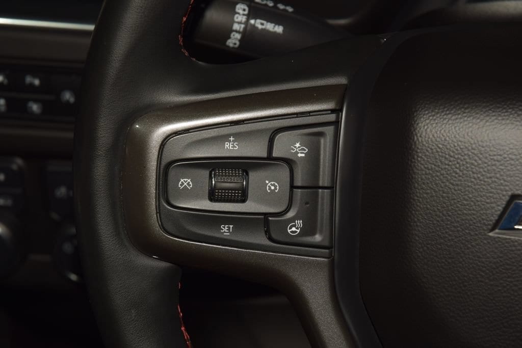 2024 Chevrolet Suburban RST - Photo 37
