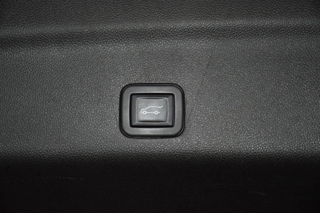 2023 Chevrolet Tahoe Z71 - Photo 26