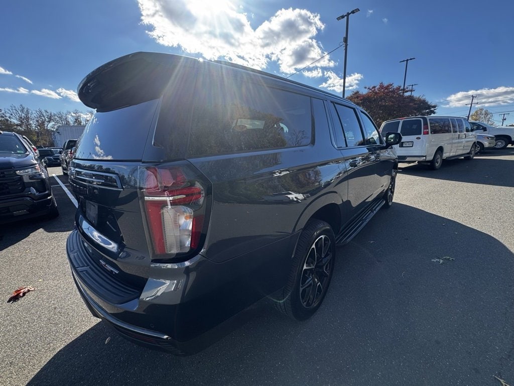 Used 2021 Chevrolet Suburban RST SUV