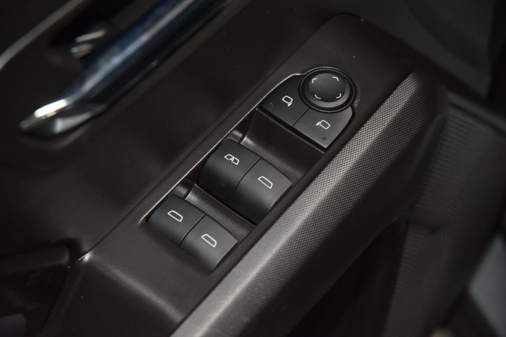 2024 Chevrolet Colorado LT - Photo 49