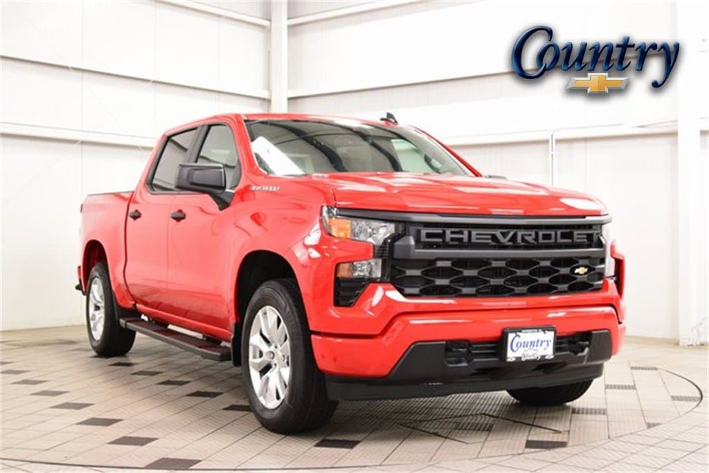 2025 Chevrolet Silverado Custom's photo