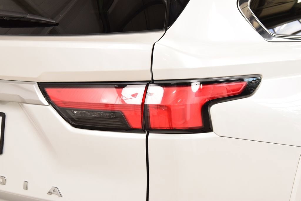 2025 Toyota Sequoia Capstone - Photo 22