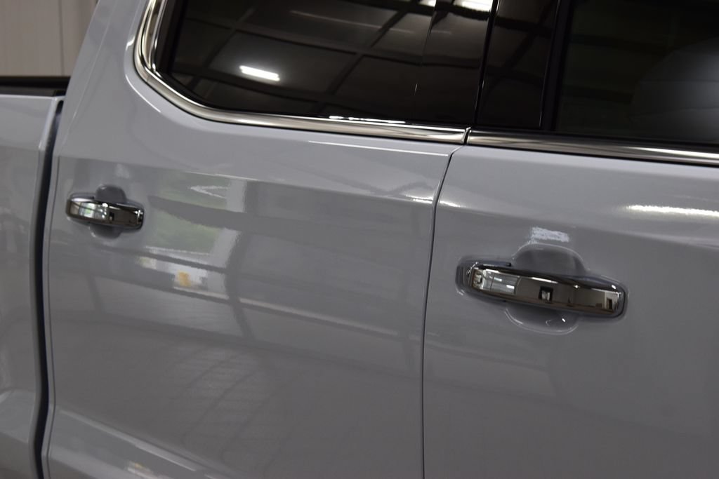 2026 Chevrolet Silverado 1500 High Country - Photo 19