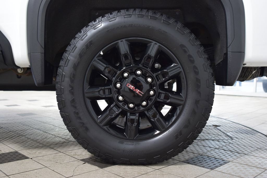2024 GMC Sierra 2500HD AT4 - Photo 23